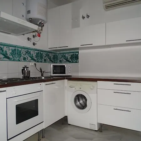 - Jinetes, 13 Appartement *