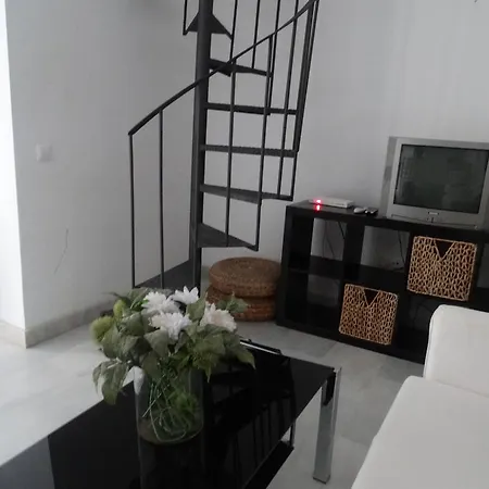 - Jinetes, 13 Appartement